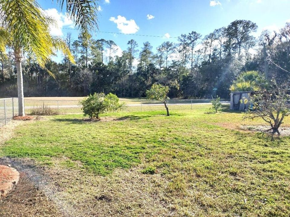Active With Contract: $198,500 (2 beds, 2 baths, 924 Square Feet)