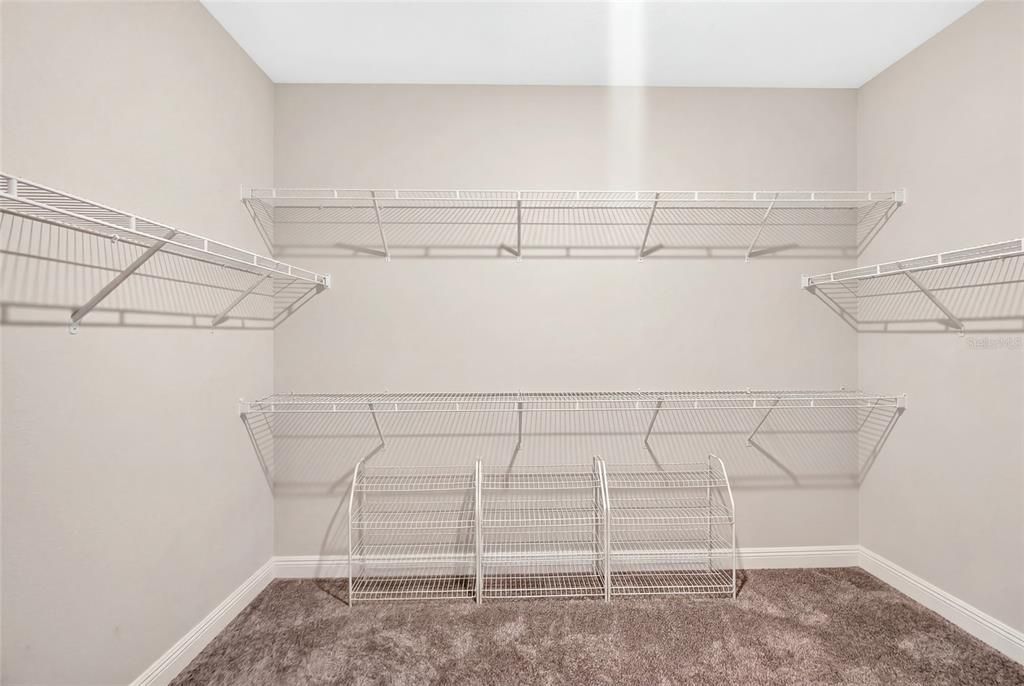 En Venta: $750,000 (4 camas, 3 baños, 2437 Pies cuadrados)