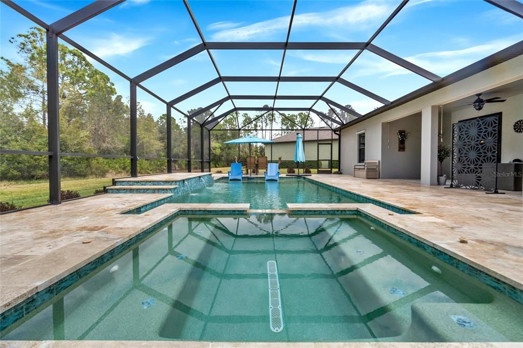En Venta: $750,000 (4 camas, 3 baños, 2437 Pies cuadrados)