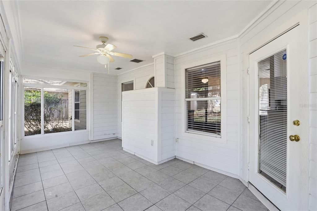 Activo con contrato: $325,000 (3 camas, 2 baños, 1770 Pies cuadrados)