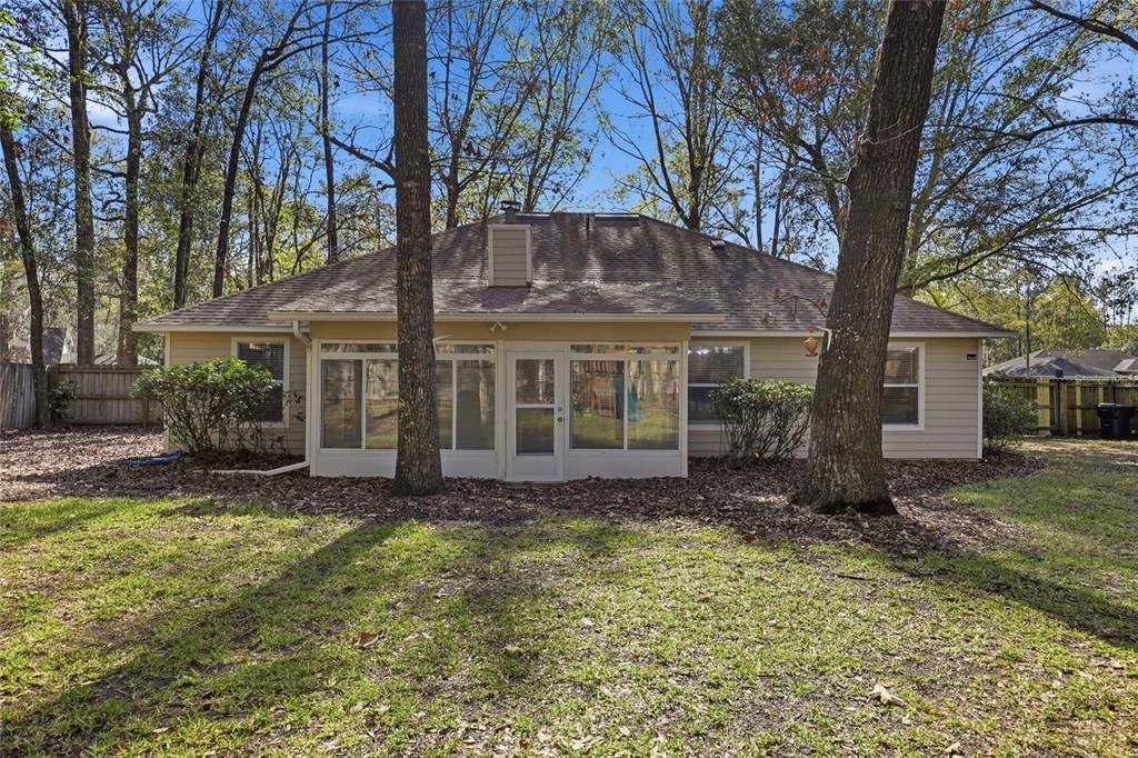 Activo con contrato: $325,000 (3 camas, 2 baños, 1770 Pies cuadrados)