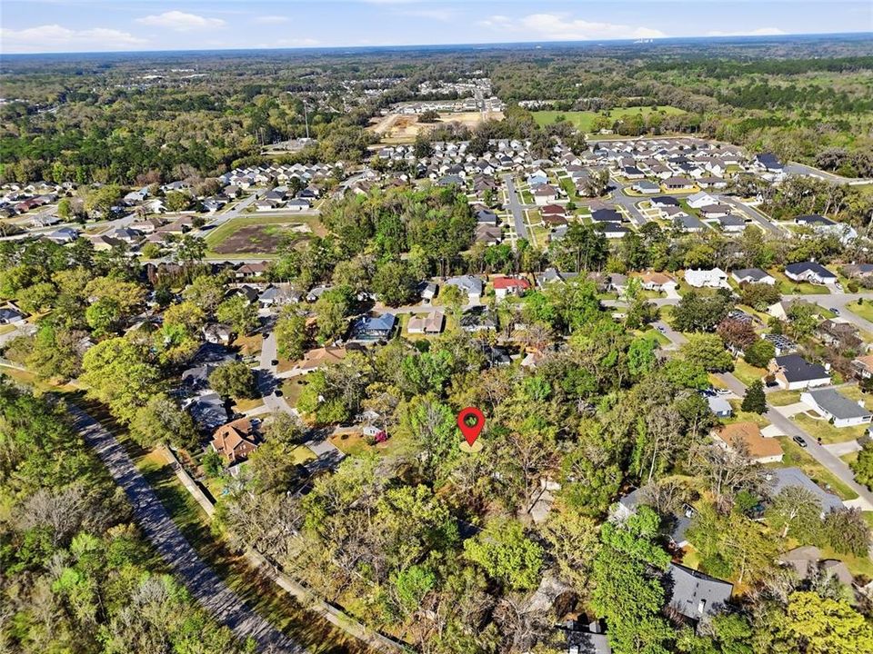 Activo con contrato: $325,000 (3 camas, 2 baños, 1770 Pies cuadrados)