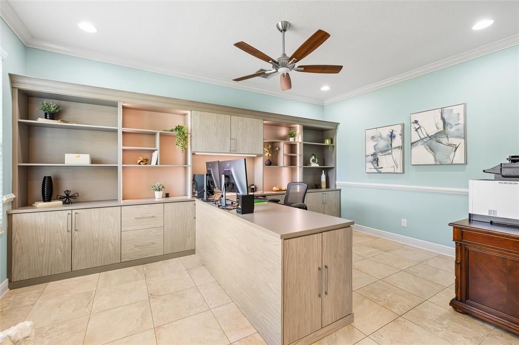 Activo con contrato: $649,000 (5 camas, 3 baños, 4684 Pies cuadrados)