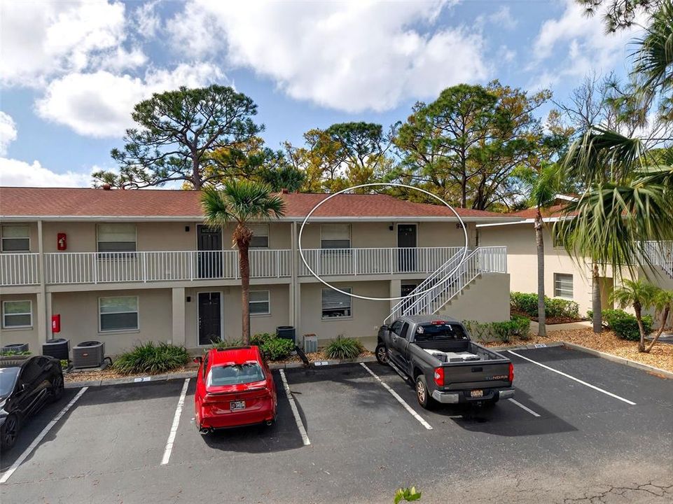 Active With Contract: $159,000 (2 beds, 2 baths, 920 Square Feet)