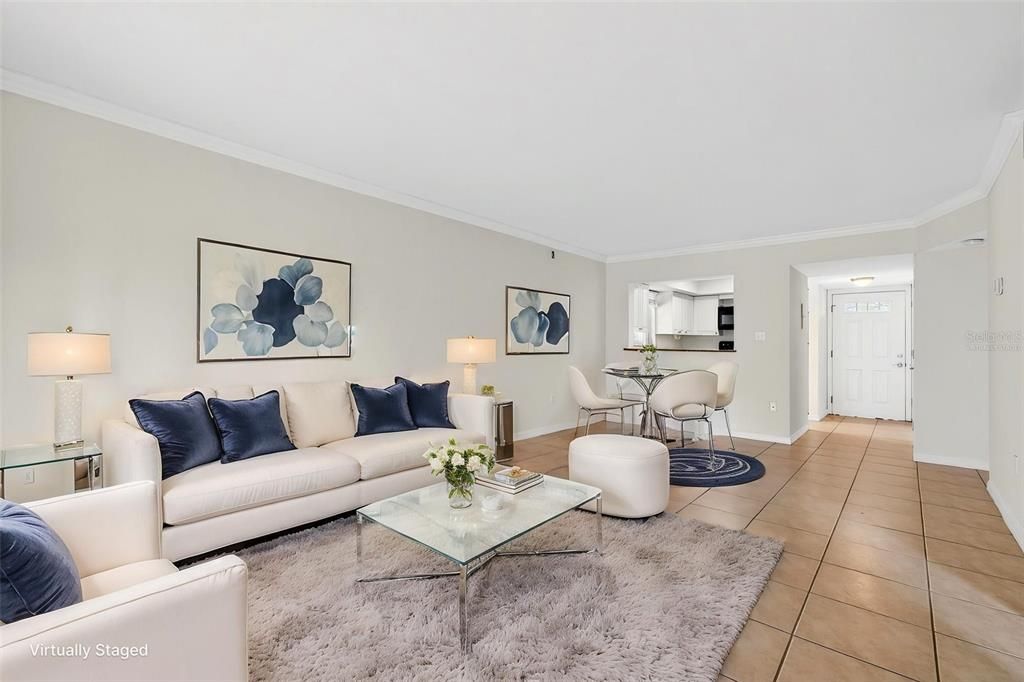 Active With Contract: $159,000 (2 beds, 2 baths, 920 Square Feet)