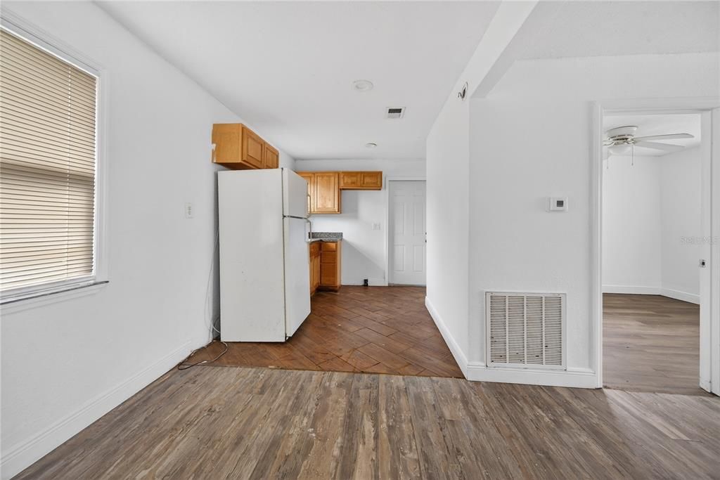 For Sale: $220,000 (0 beds, 0 baths, 1298 Square Feet)