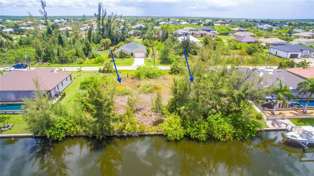 Под контрактом: $149,500 (0.23 acres)