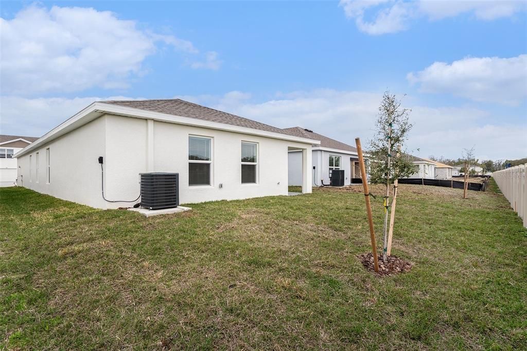Active With Contract: $2,195 (4 beds, 2 baths, 1665 Square Feet)
