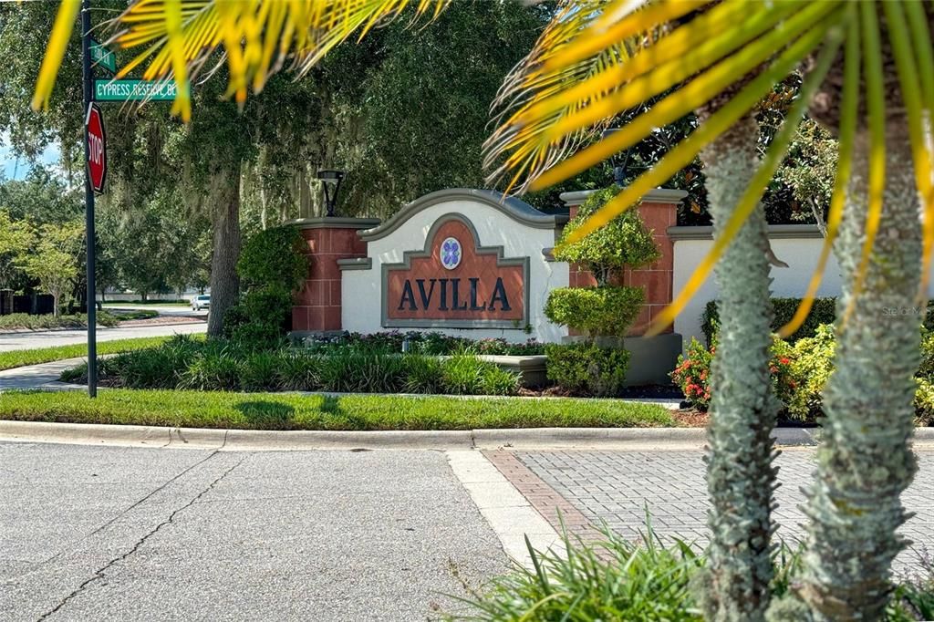 En Venta: $799,999 (4 camas, 3 baños, 2470 Pies cuadrados)