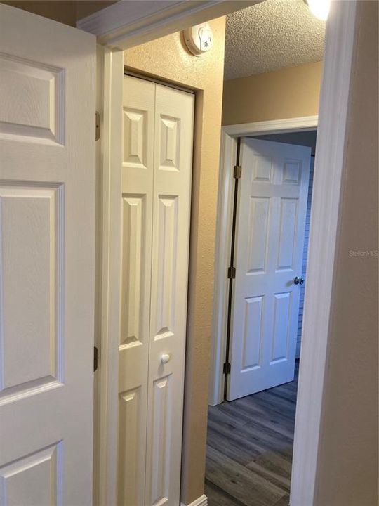 For Rent: $1,450 (2 beds, 1 baths, 980 Square Feet)