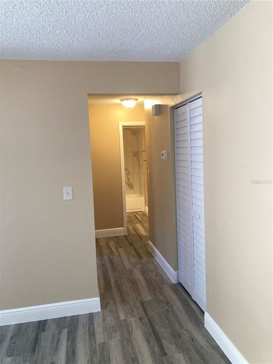For Rent: $1,450 (2 beds, 1 baths, 980 Square Feet)