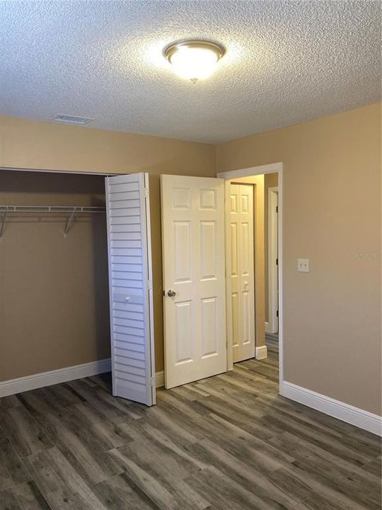 For Rent: $1,450 (2 beds, 1 baths, 980 Square Feet)