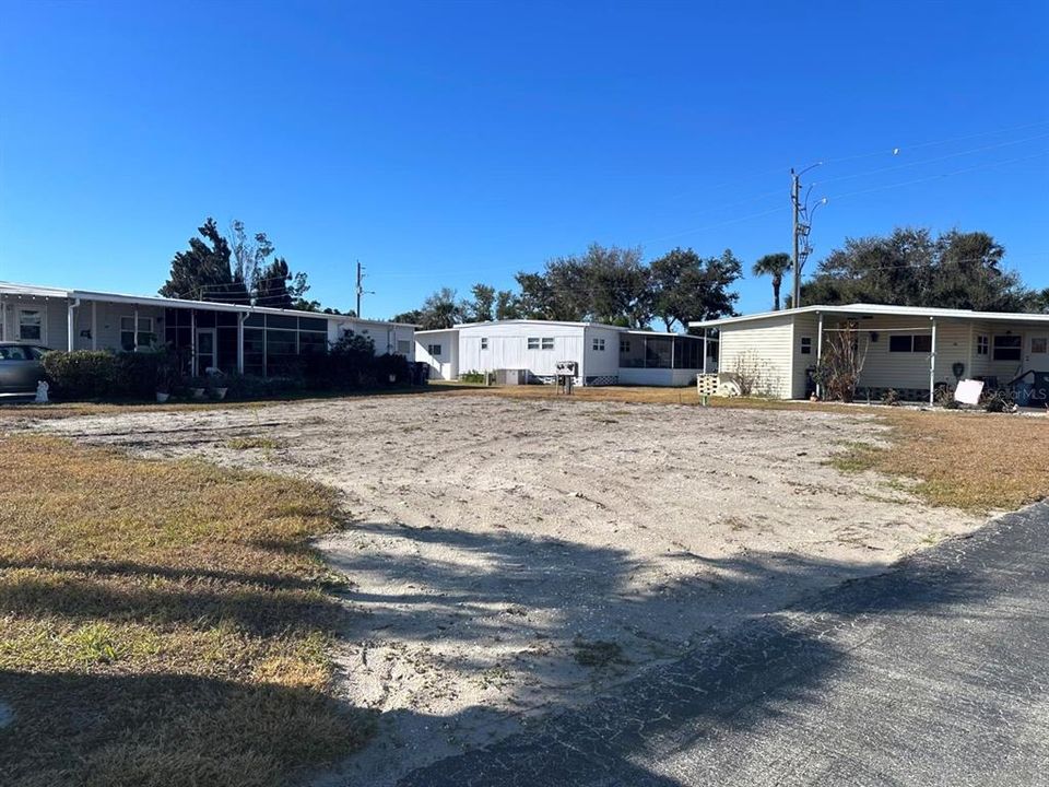 En Venta: $34,000 (0.12 acres)