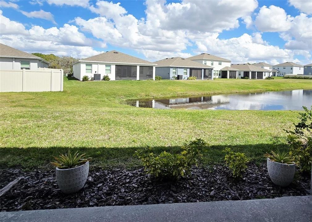 Active With Contract: $2,600 (3 beds, 2 baths, 2036 Square Feet)