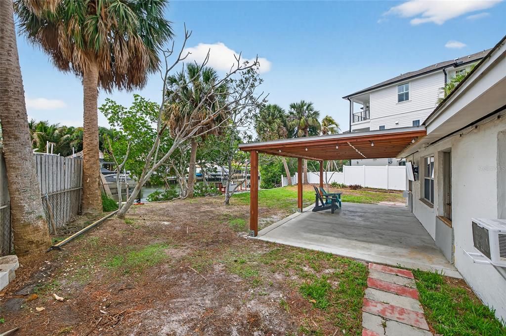 Active With Contract: $695,000 (4 beds, 2 baths, 1832 Square Feet)