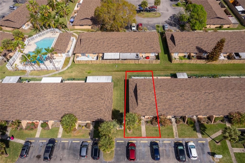 Active With Contract: $195,000 (2 beds, 2 baths, 991 Square Feet)