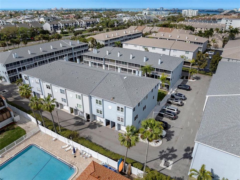 На продажу: $495,000 (3 спален, 3 ванн, 2100 Квадратных фут)