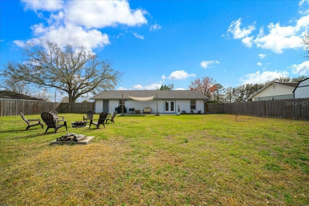 En Venta: $277,500 (3 camas, 2 baños, 1519 Pies cuadrados)