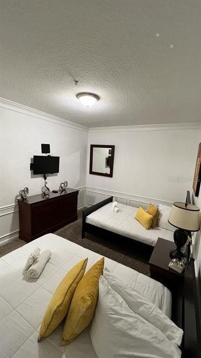 For Sale: $649,000 (3 beds, 2 baths, 2097 Square Feet)