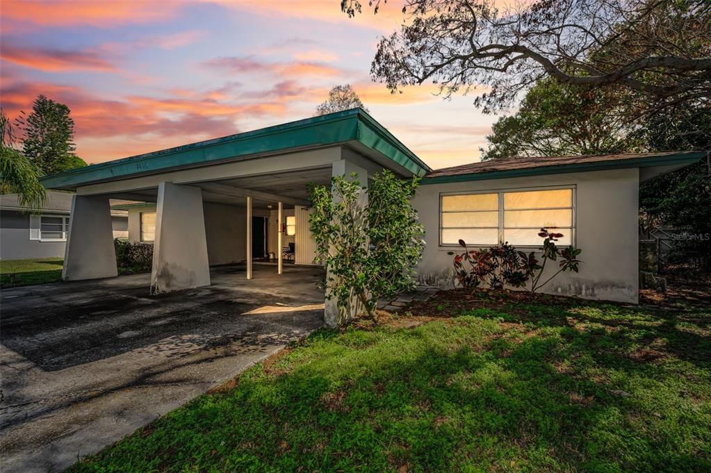 出租: $1,650 (2 贝兹, 1 浴室, 1854 平方英尺)