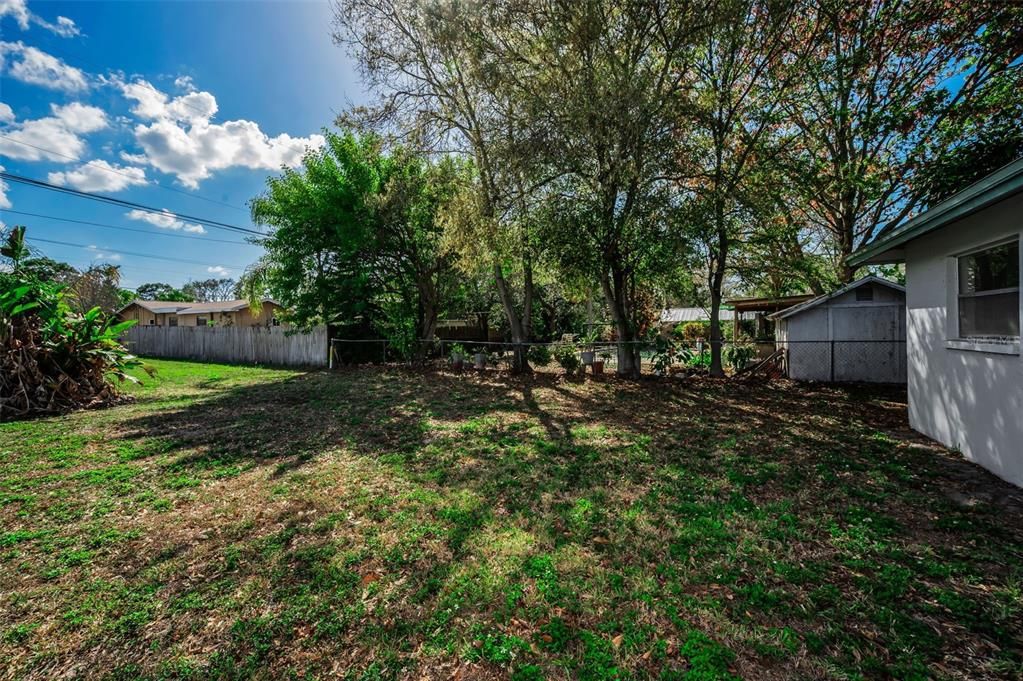 出租: $1,650 (2 贝兹, 1 浴室, 1854 平方英尺)