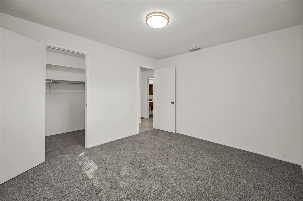 出租: $1,650 (2 贝兹, 1 浴室, 1854 平方英尺)