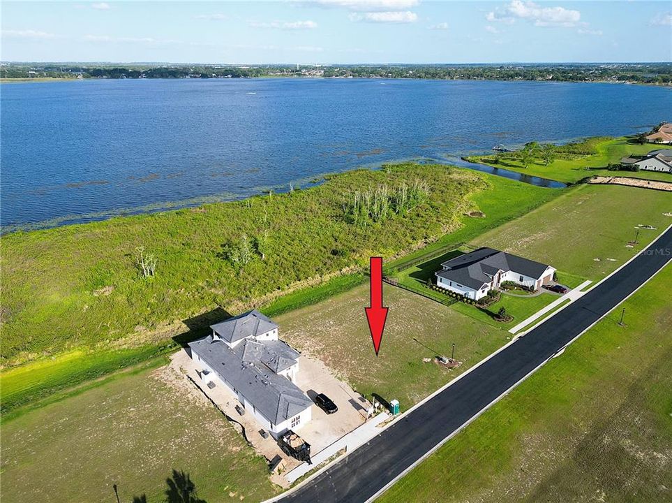 En Venta: $165,000 (0.65 acres)