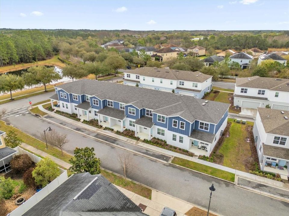 На продажу: $349,900 (3 спален, 2 ванн, 1742 Квадратных фут)