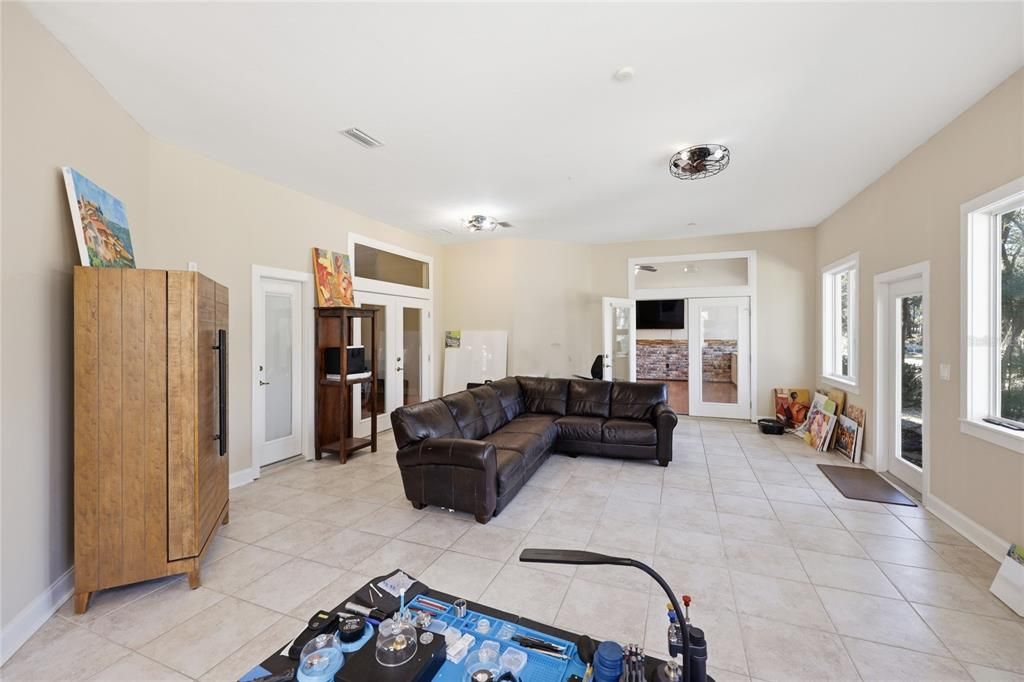 For Sale: $950,000 (5 beds, 3 baths, 3910 Square Feet)