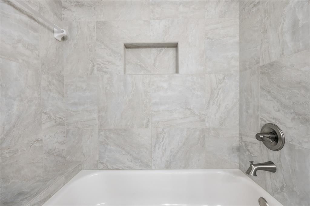 For Sale: $950,000 (5 beds, 3 baths, 3910 Square Feet)