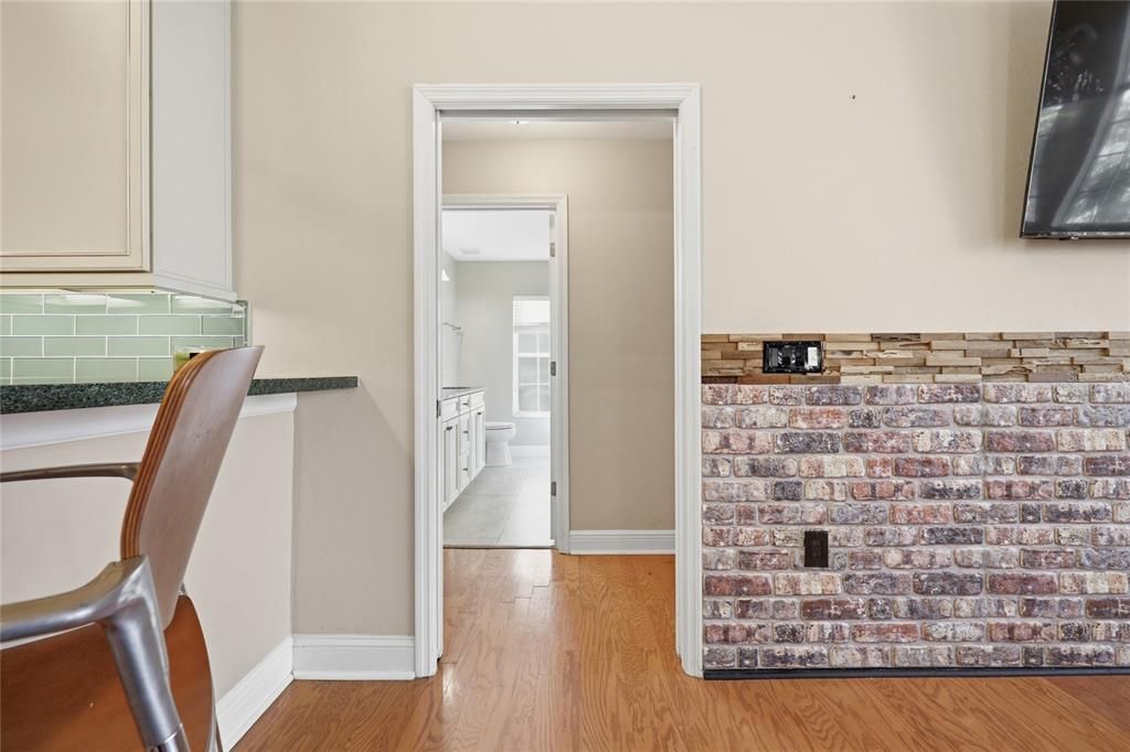 For Sale: $950,000 (5 beds, 3 baths, 3910 Square Feet)