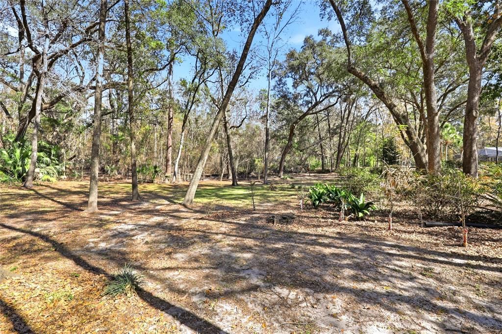 For Sale: $950,000 (5 beds, 3 baths, 3910 Square Feet)