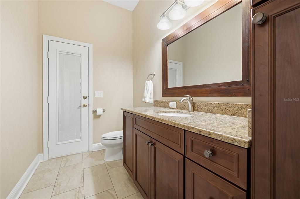 For Sale: $950,000 (5 beds, 3 baths, 3910 Square Feet)