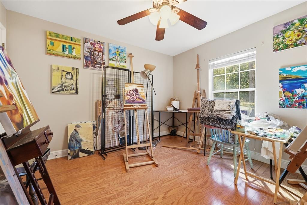 For Sale: $950,000 (5 beds, 3 baths, 3910 Square Feet)