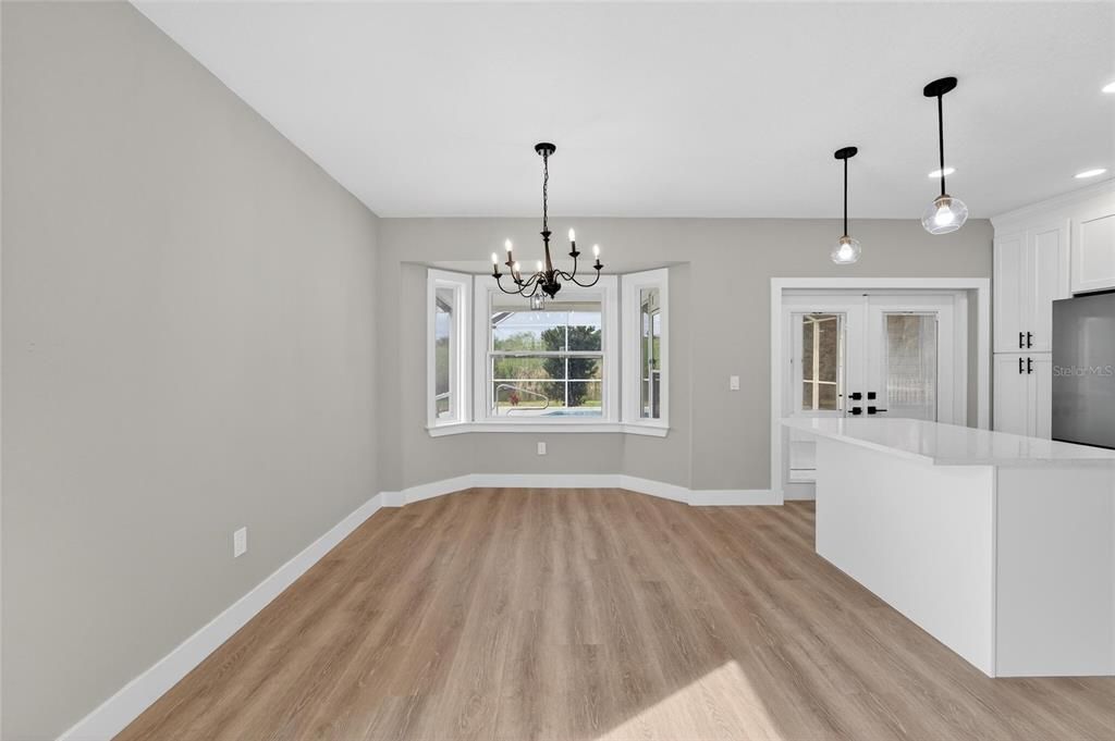 Active With Contract: $429,999 (4 beds, 2 baths, 1754 Square Feet)
