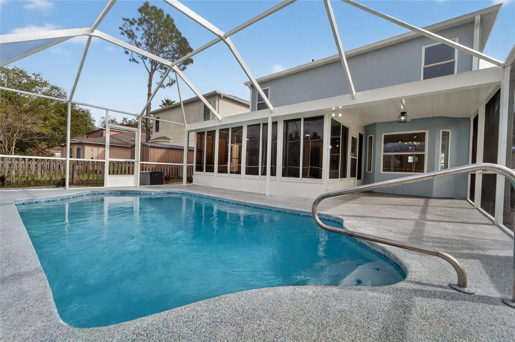 Active With Contract: $429,999 (4 beds, 2 baths, 1754 Square Feet)