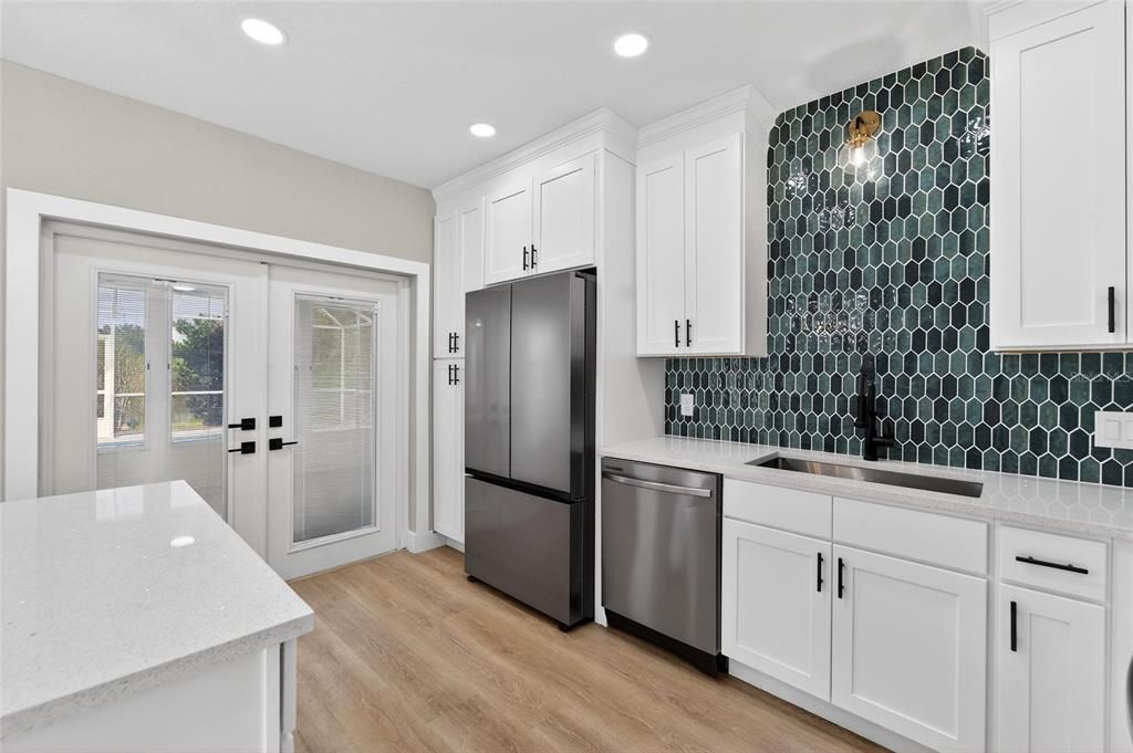 Active With Contract: $429,999 (4 beds, 2 baths, 1754 Square Feet)