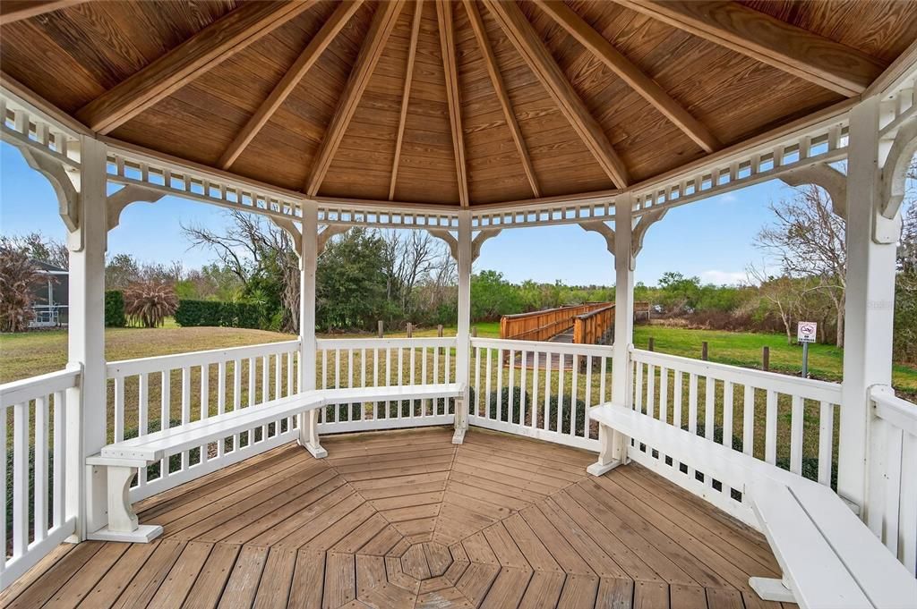 Active With Contract: $429,999 (4 beds, 2 baths, 1754 Square Feet)