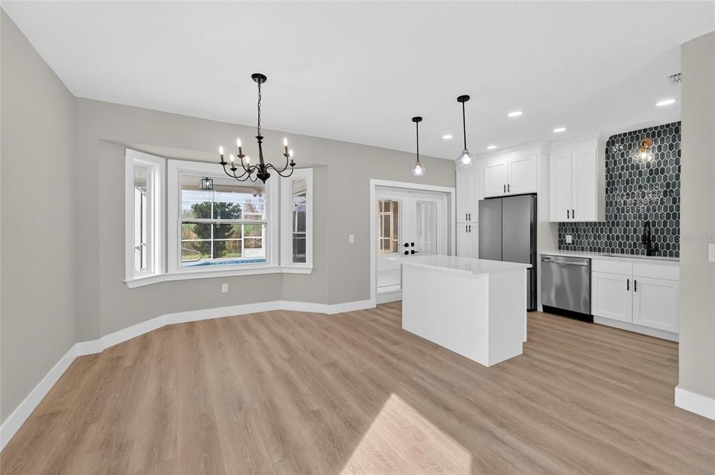 Active With Contract: $429,999 (4 beds, 2 baths, 1754 Square Feet)
