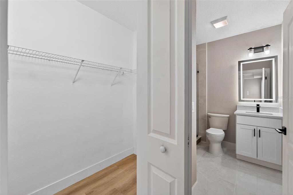 Active With Contract: $429,999 (4 beds, 2 baths, 1754 Square Feet)