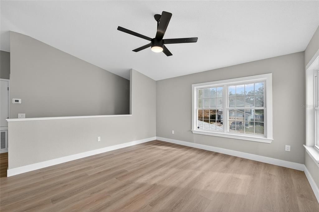 Active With Contract: $429,999 (4 beds, 2 baths, 1754 Square Feet)