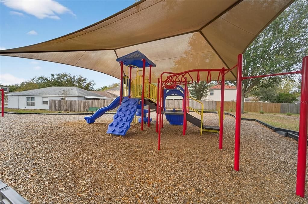 Active With Contract: $429,999 (4 beds, 2 baths, 1754 Square Feet)