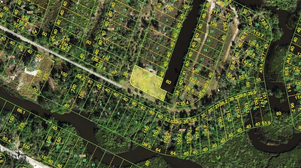 En Venta: $38,000 (0.25 acres)