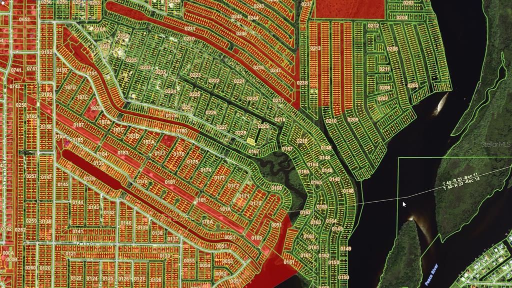 En Venta: $38,000 (0.25 acres)