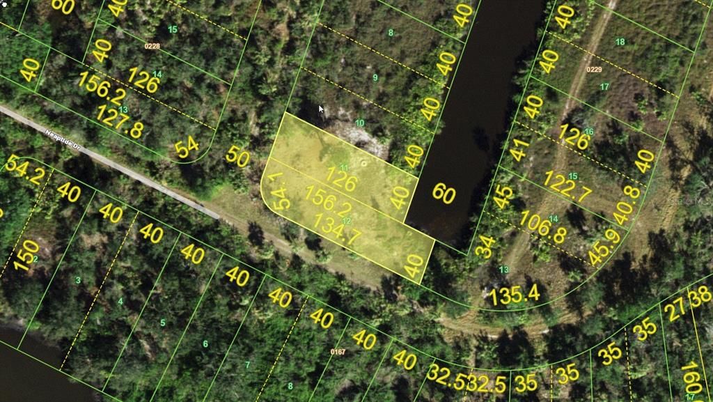 En Venta: $38,000 (0.25 acres)