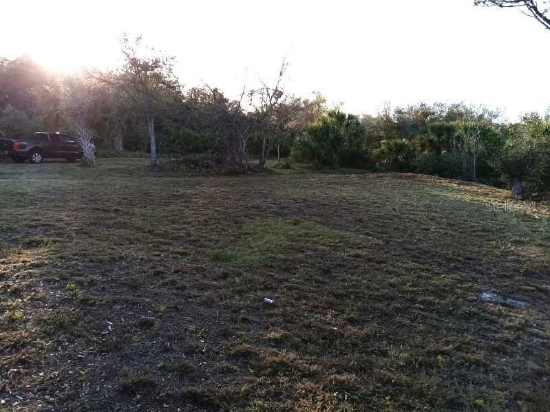 En Venta: $38,000 (0.25 acres)
