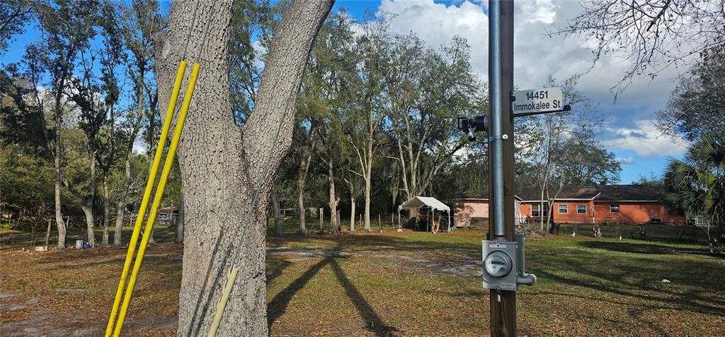 На продажу: $95,000 (0.22 acres)