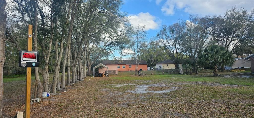 На продажу: $95,000 (0.22 acres)