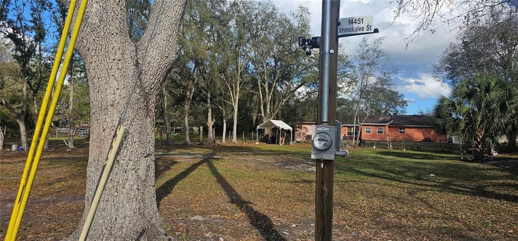 На продажу: $95,000 (0.22 acres)