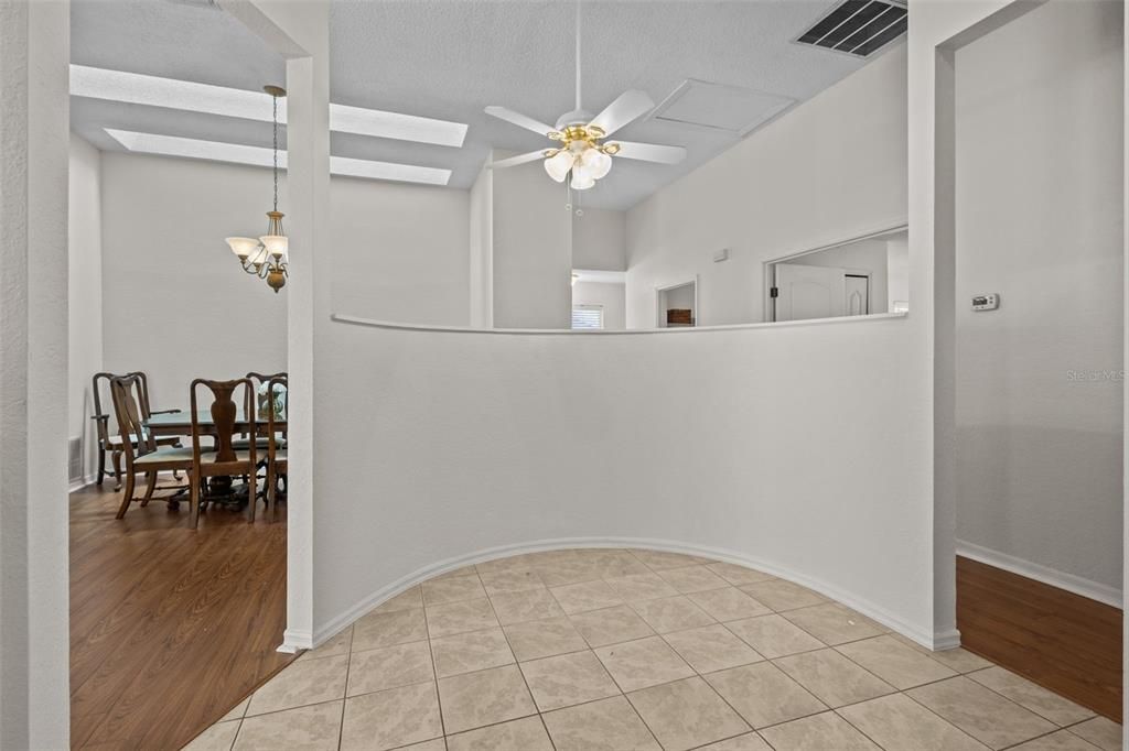 For Sale: $229,900 (3 beds, 2 baths, 1560 Square Feet)